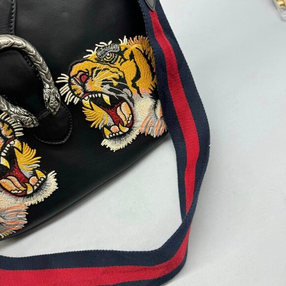 100% Authentic GUCCI Soho Leather Shoulder Bag 644-081924 - Picture 5 of 16